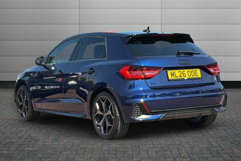 Audi A1 1.5 Tfsi 35 Black Edition Sportback S T ML26OOE Blue #3