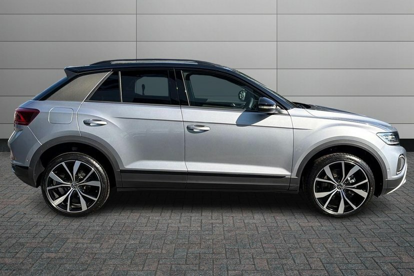 Volkswagen T-Roc 1.5 Tsi Style Design Suv 150 Ps Black #4