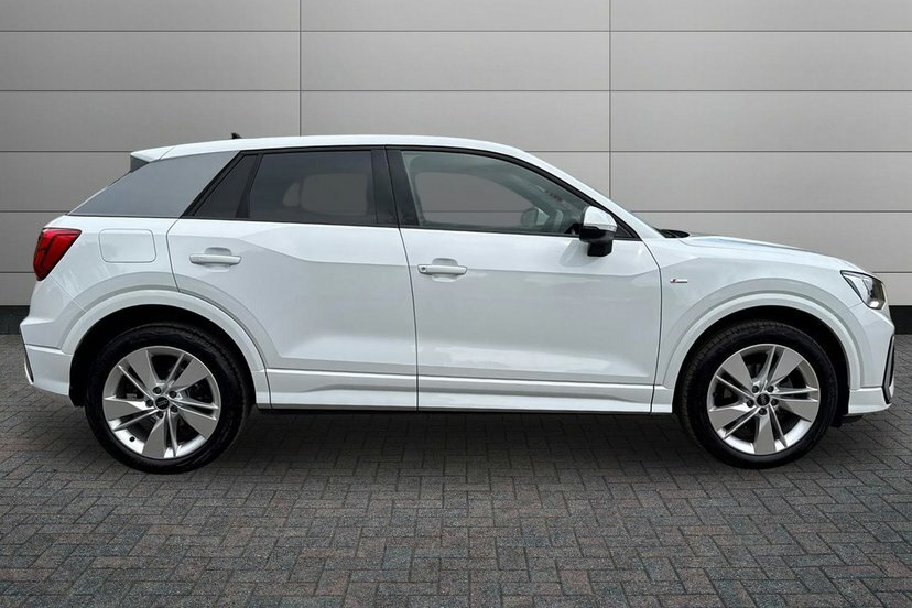 Audi Q2 1.5 Tfsi Cod 35 S Line Suv S Tronic 15 LM75HLY White #4