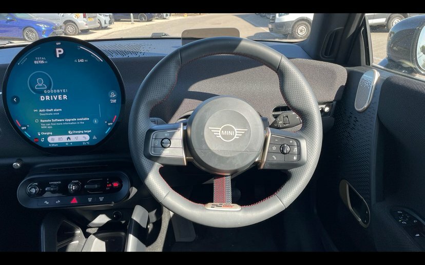 Mini Hatch Cooper E AP75BYK Black #5