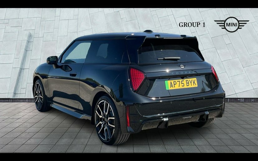 Mini Hatch Cooper E AP75BYK Black #2