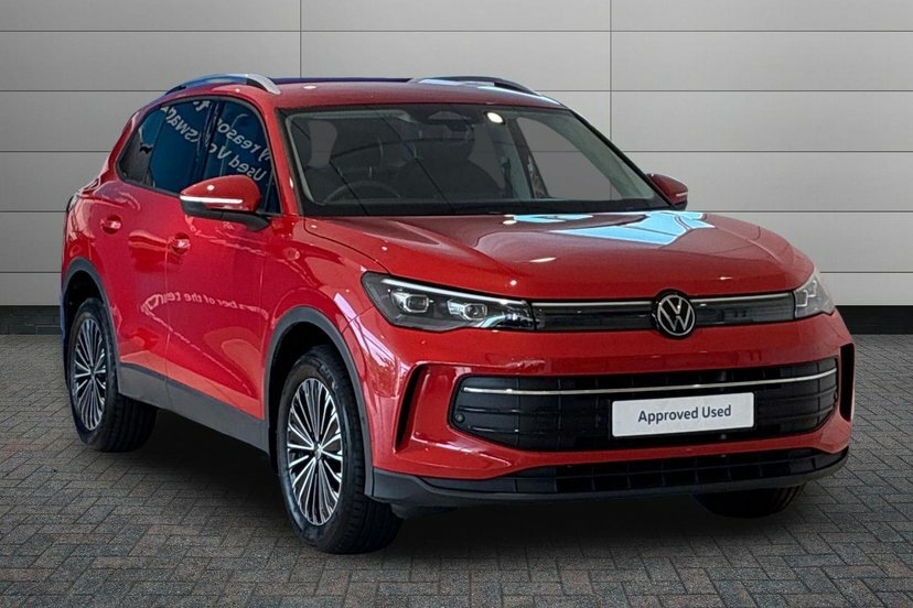 Volkswagen Tiguan 1.5 Tsi Ehybrid 19.7Kwh Match Suv Plug- Red