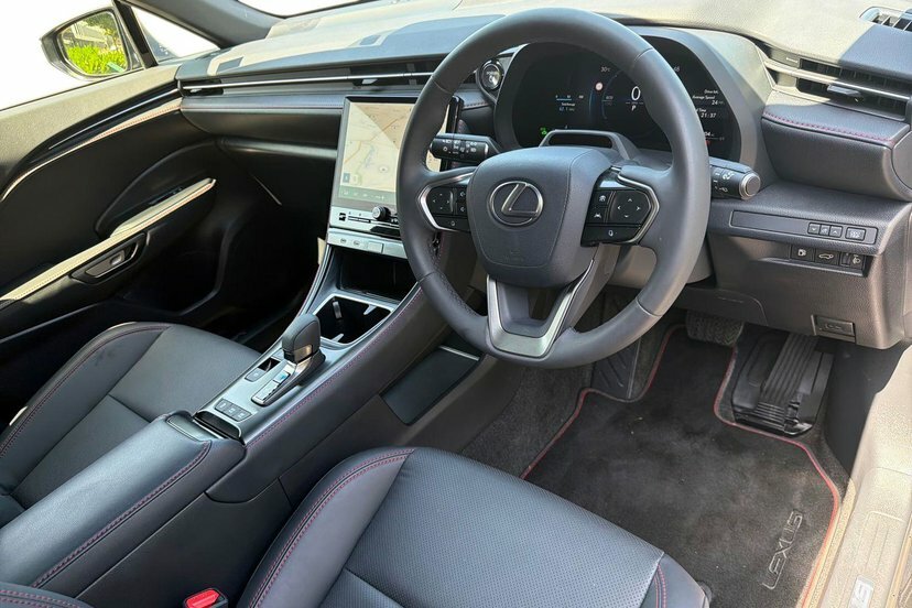 Lexus LBX 1.5 Vvt-ie Premium Plus Suv Hybrid E-cv VU24UGA Black #6