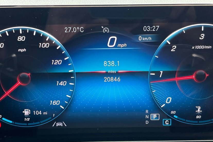 Mercedes-Benz GLB Class 2.0 Glb220d Amg Line Premium Suv 8G-d White #6