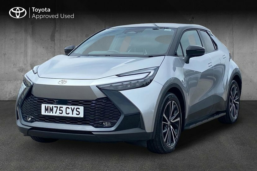 Toyota C-Hr 2.0 Vvt 13.6Kwh Excel Suv Plug-in Hybri Silver #3