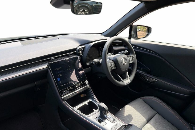 Lexus LBX 1.5 Vvt-ie Premium Suv Hybrid E-cvt 13 FD75OHH Grey #2