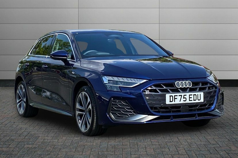 Audi A3 1.5 Tfsie S Line Sportback Plug-in Hybr Blue