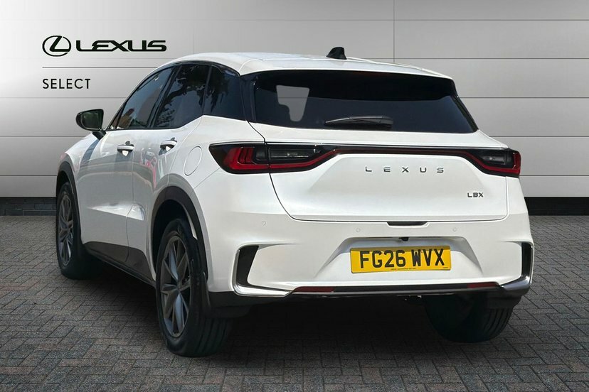 Lexus LBX 1.5 Vvt-ie Premium Plus Suv Hybrid E-cv FG26WVX White #3