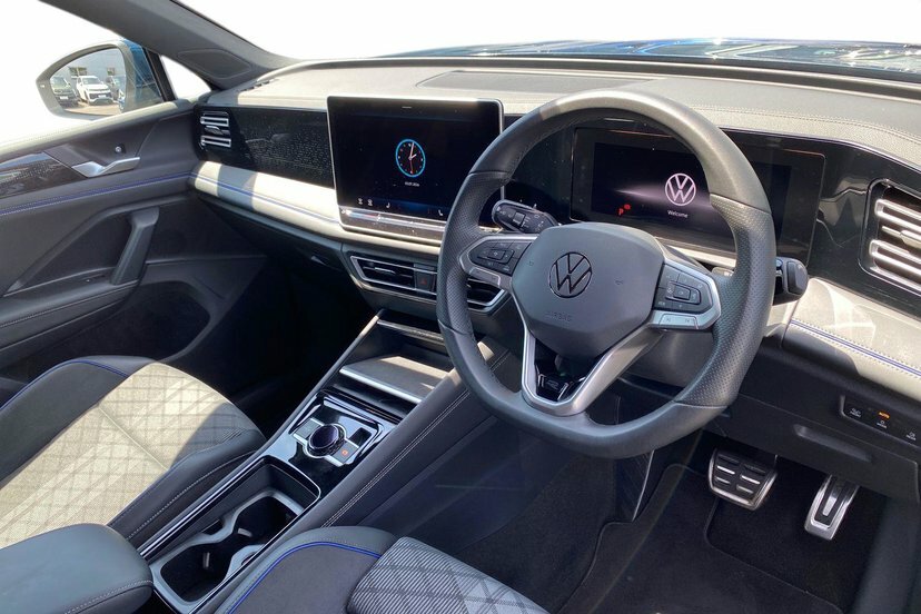 Volkswagen Tiguan 1.5 Etsi Mhev R-line Suv Hybrid Dsg 15 Blue #6