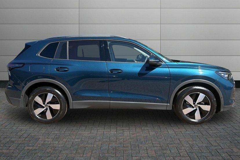 Volkswagen Tiguan 1.5 Etsi Mhev Match Dsg AK26KVR Blue #4