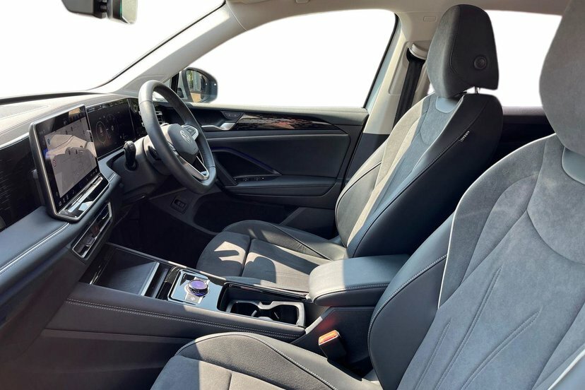 Volkswagen Tiguan 2.0 Tdi Elegance Suv Dsg 150 Ps AE75VKM Silver #2