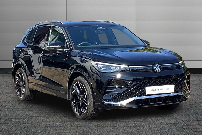 Volkswagen Tiguan 1.5 Etsi Mhev R-line Suv Hybrid Dsg 15 Black