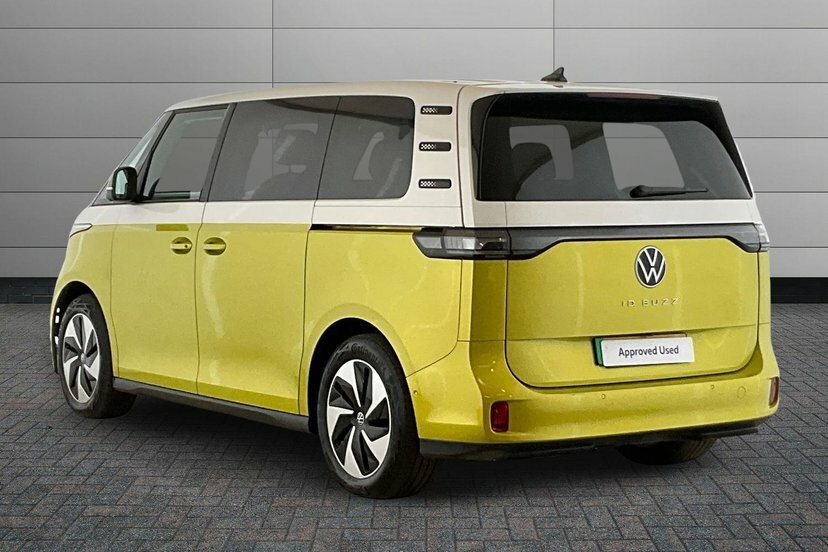 Volkswagen ID.Buzz Pro 77Kwh Life Mpv 204 Ps White #3