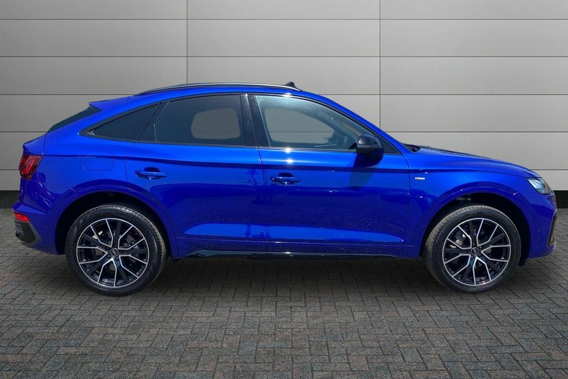 Audi Q5 2.0 Tfsi 45 Black Edition Sportback S T LS73GYC Blue #4