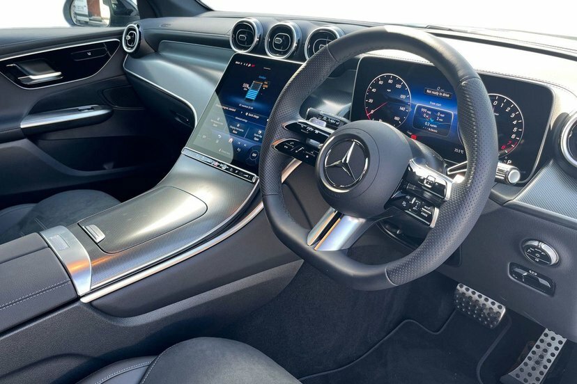 Mercedes-Benz GLC Class Glc300e 31.2Kwh Urban Edition White #5
