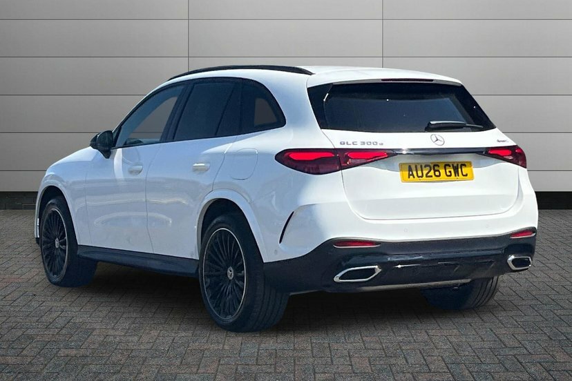 Mercedes-Benz GLC Class Glc300e 31.2Kwh Urban Edition White #2