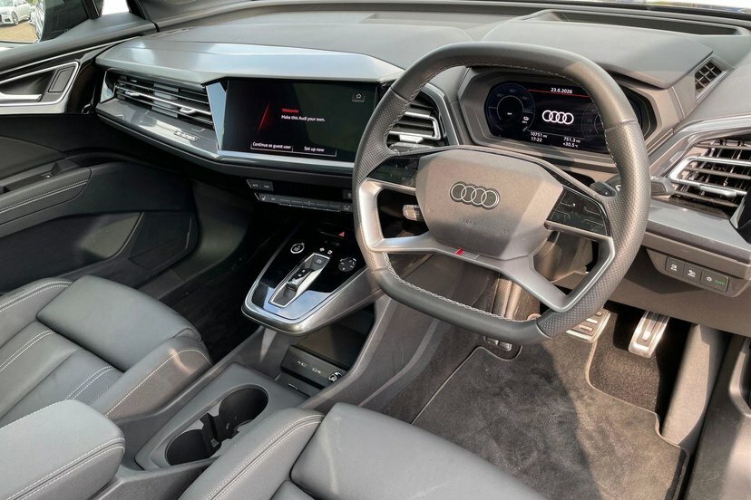 Audi Q4 E Tron 55 Black Edition Suv Quattro 82K KS25GOC Purple #6