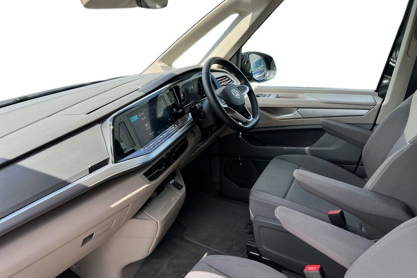 Volkswagen Multivan 2.0 Tdi Life Dsg EK26NBD Black #2