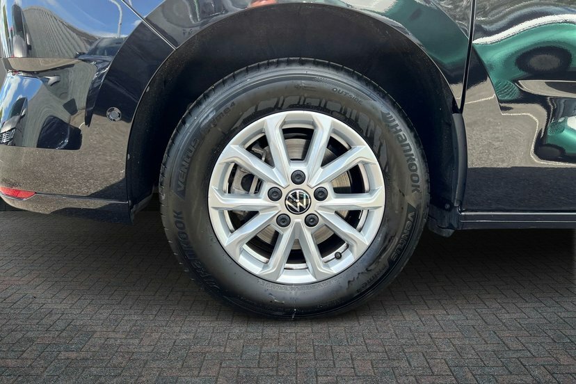 Volkswagen Multivan 2.0 Tdi Life Dsg EK26NBD Black #5