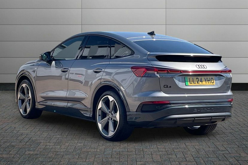 Audi Q4 E Tron 55 Black Edition Sportback Quatt LL24YHO Grey #3