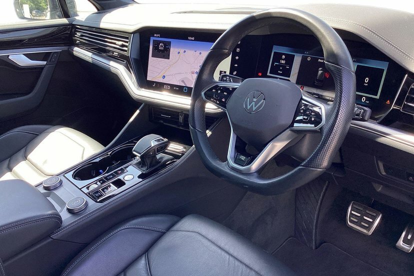 Volkswagen Touareg 3.0 Tdi V6 Black Edition Suv Tiptronic LL24XZM White #6