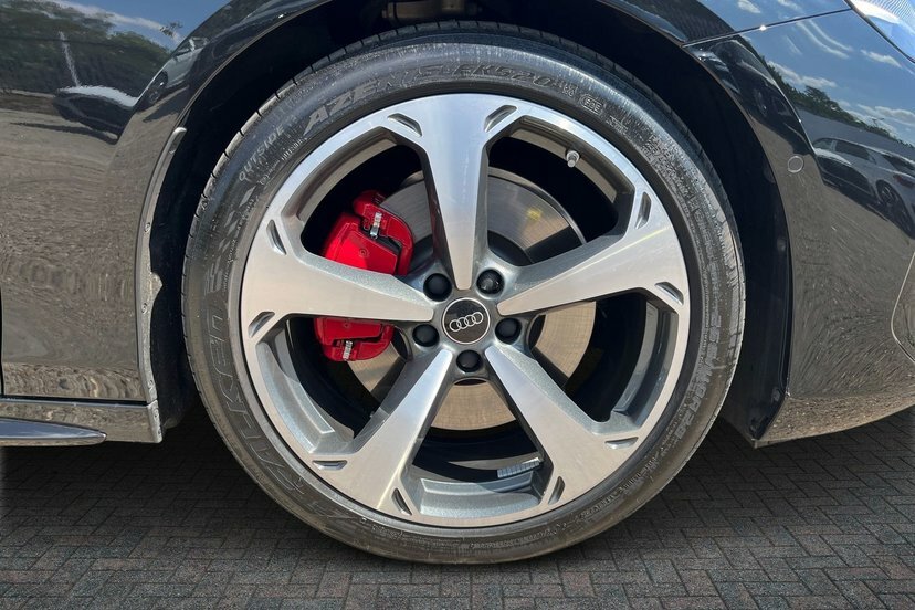 Audi A6 Saloon 2.0 E-hybrid 25.9Kwh Edition 1 Saloon P EO26ZCK Black #5