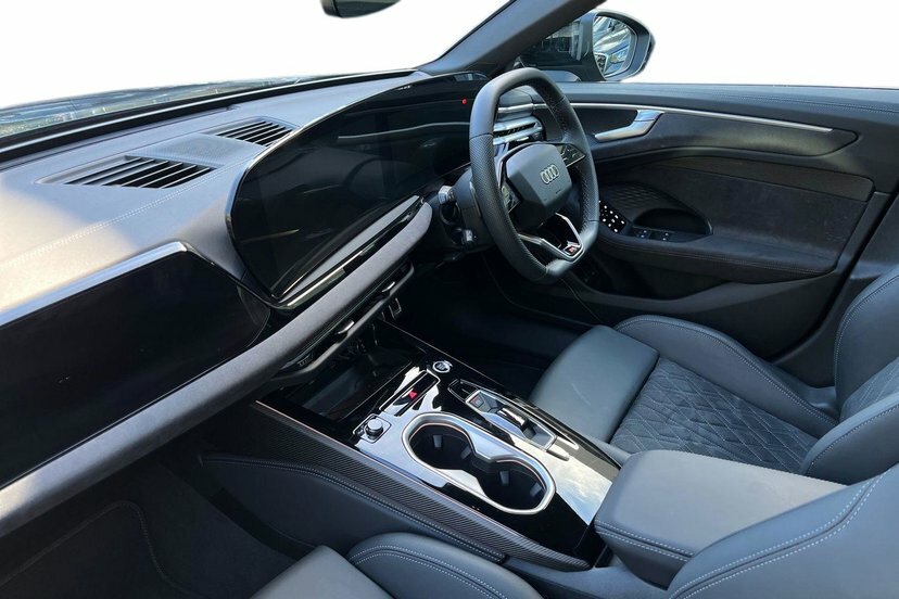 Audi A6 Saloon 2.0 E-hybrid 25.9Kwh Edition 1 Saloon P LR26XLA Grey #2