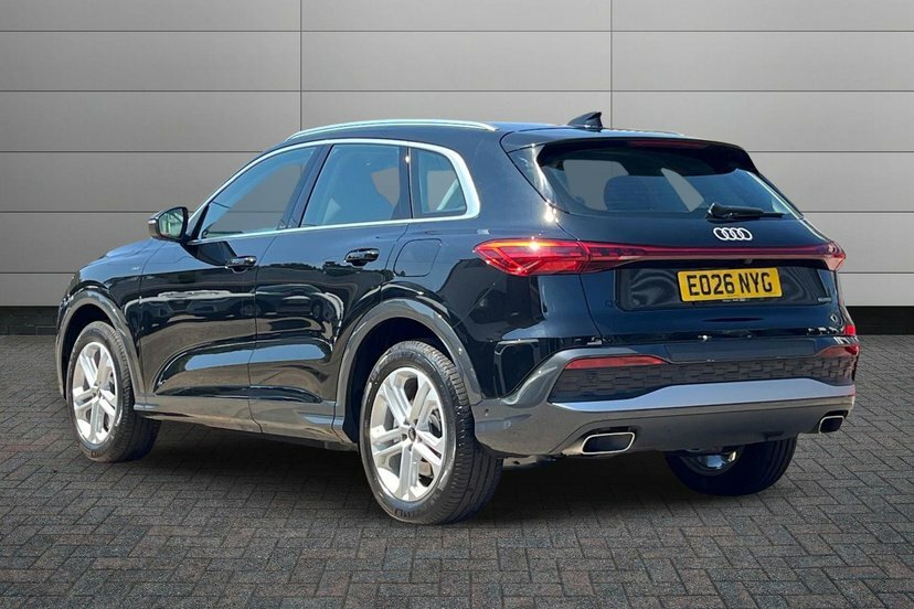 Audi Q5 2.0 E-hybrid 25.9Kwh Sport Suv Plug-in EO26NYG Black #3