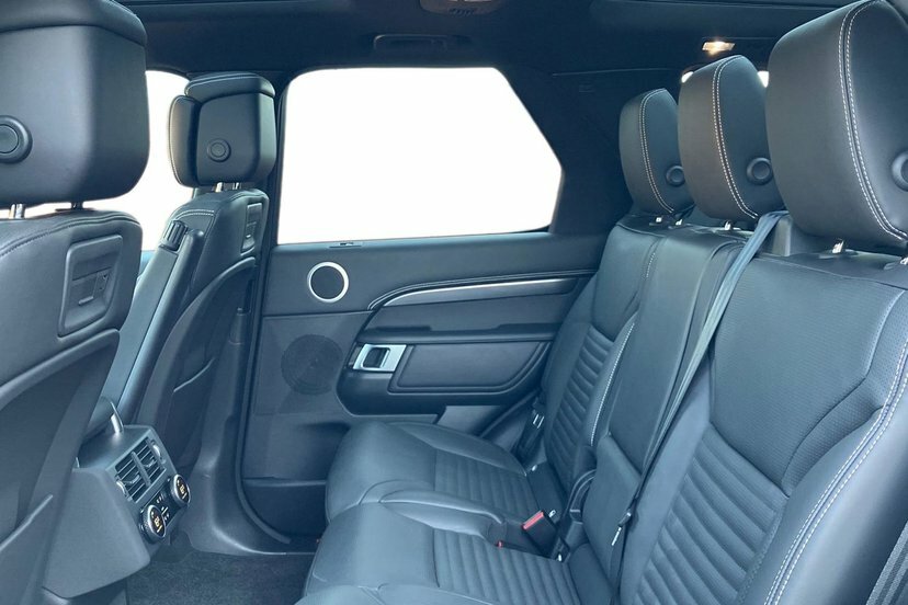 Land Rover Discovery 3.0 D350 Mhev 35Th Anniversary Edition Suv Die LF74GEX Black #4