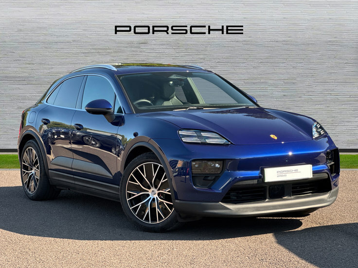 Porsche Macan 100Kwh Suv 360 Ps Blue