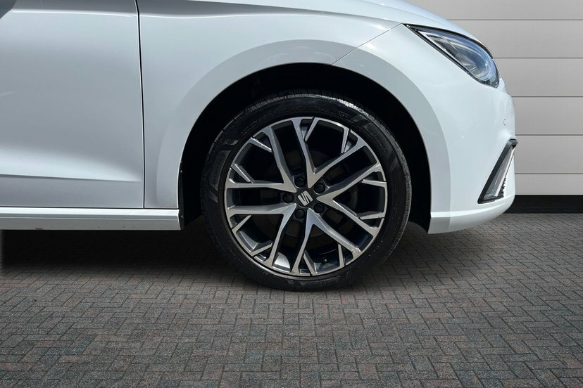 Seat Ibiza 1.0 Tsi Xcellence Lux Hatchback Dsg 11 AV71NVR White #5