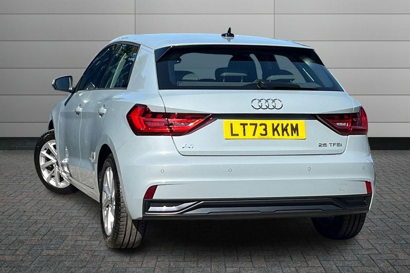 Audi A1 1.0 Tfsi 25 Sport Sportback 95 LT73KKM Grey #3