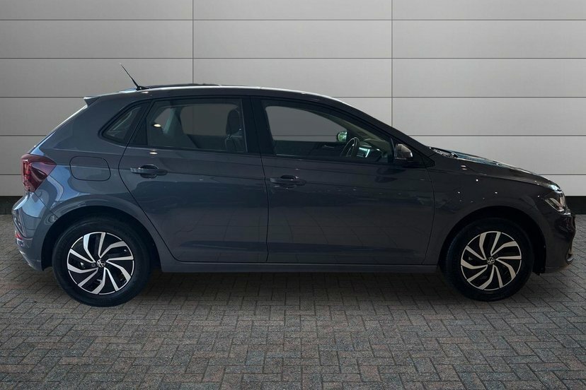 Volkswagen Polo 1.0 Tsi Life Hatchback 95 Ps MK75AYL Grey #4