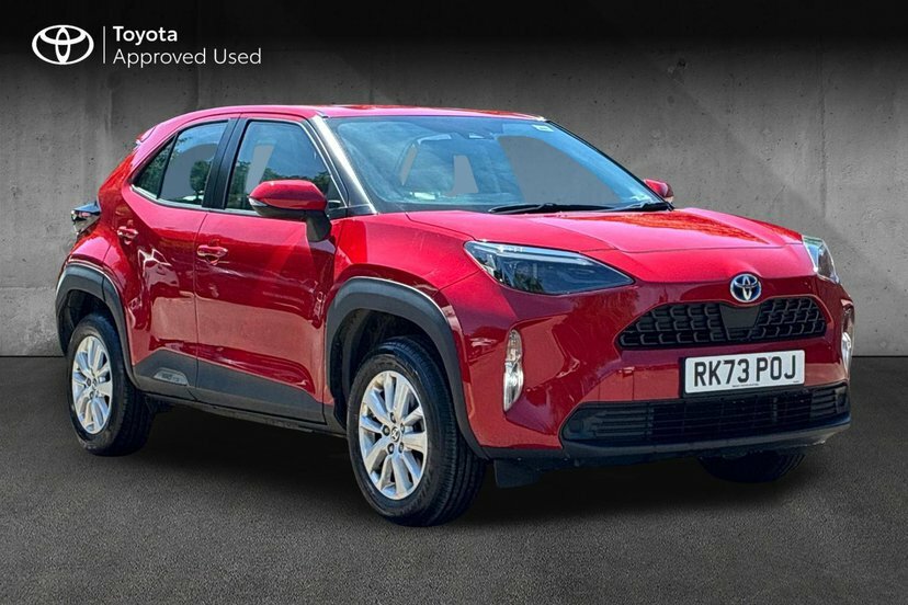 Toyota Yaris Cross 1.5 Vvt-h Icon Suv Hybrid E-cvt 116 Ps Red