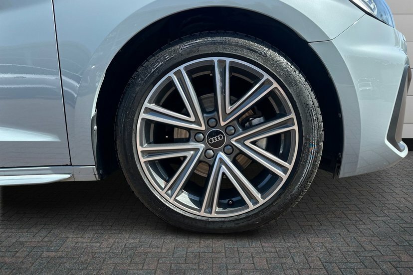 Audi A1 1.0 Tfsi 30 S Line Sportback 11 LM25ZXH Grey #5