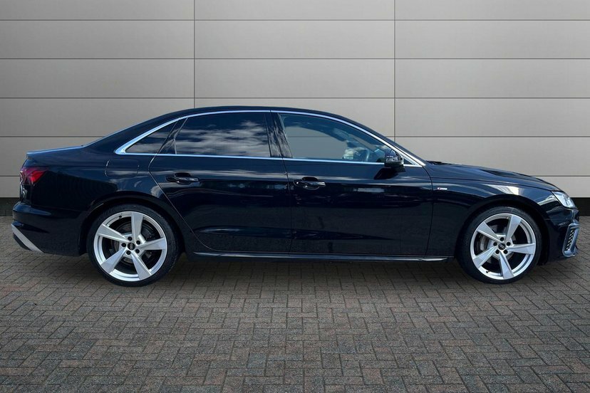Audi A4 2.0 Tfsi 40 S Line Saloon S Tronic 204 WN24XPZ Black #4