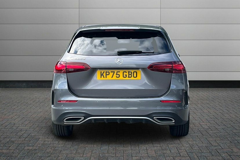 Mercedes-Benz B Class Hatchback Black #12