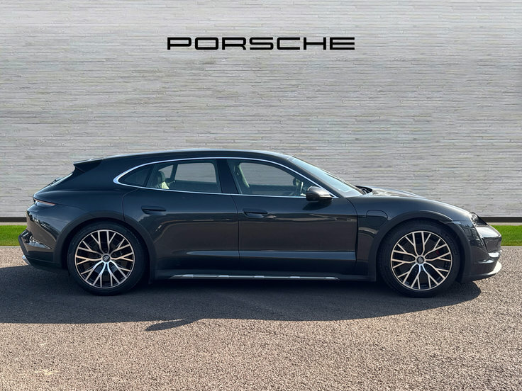 Porsche Taycan Performance Plus 93.4Kwh 4S Cross Turismo Elec NU71YHK Grey #3
