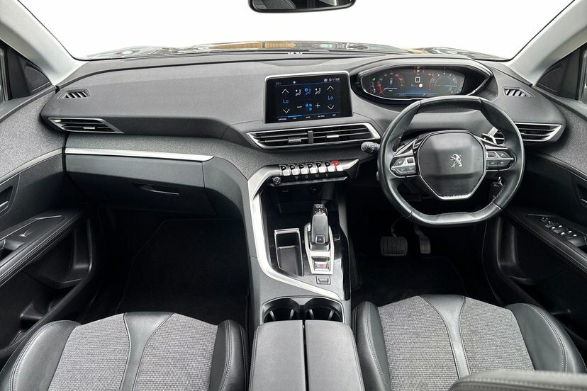 Peugeot 3008 1.2 Puretech Gpf Allure Suv Eat 130 Ps KJ19YWX Black #6