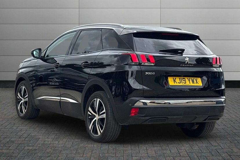 Peugeot 3008 1.2 Puretech Gpf Allure Suv Eat 130 Ps KJ19YWX Black #3