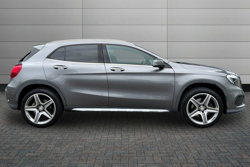 Mercedes-Benz GLA Class Gla220d Amg Line Suv Grey #3