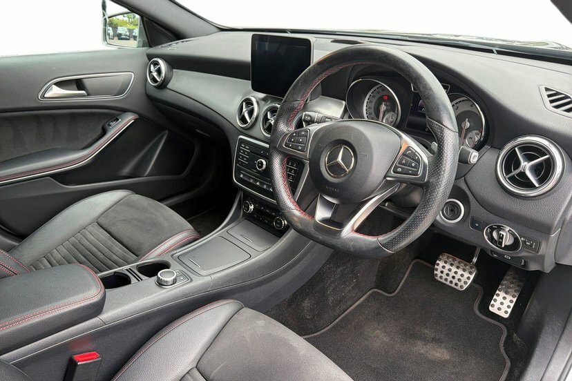Mercedes-Benz GLA Class Gla220d Amg Line Suv Grey #5