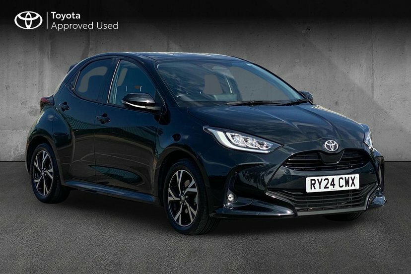 Toyota Yaris 1.5 Vvt-h Design Hatchback Hybrid E-cvt Black