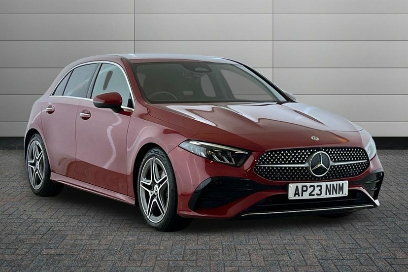 Mercedes-Benz A Class A180 Amg Line Executive Red