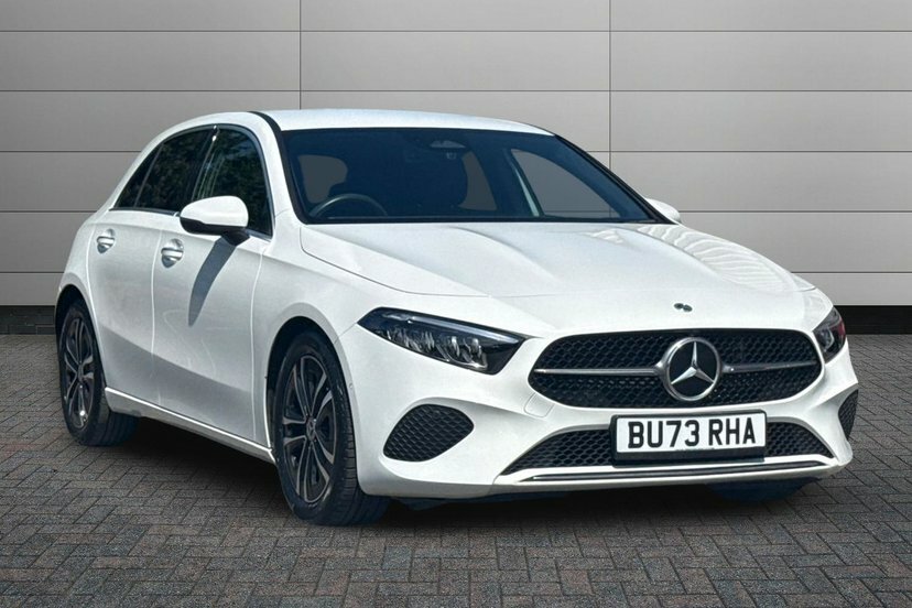 Mercedes-Benz A Class 1.3 A180h Mhev Sport Executive Hatchback Pet White