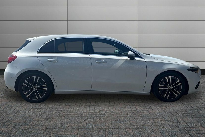 Mercedes-Benz A Class 1.3 A180h Mhev Sport Executive Hatchback Pet BU73RHA White #3