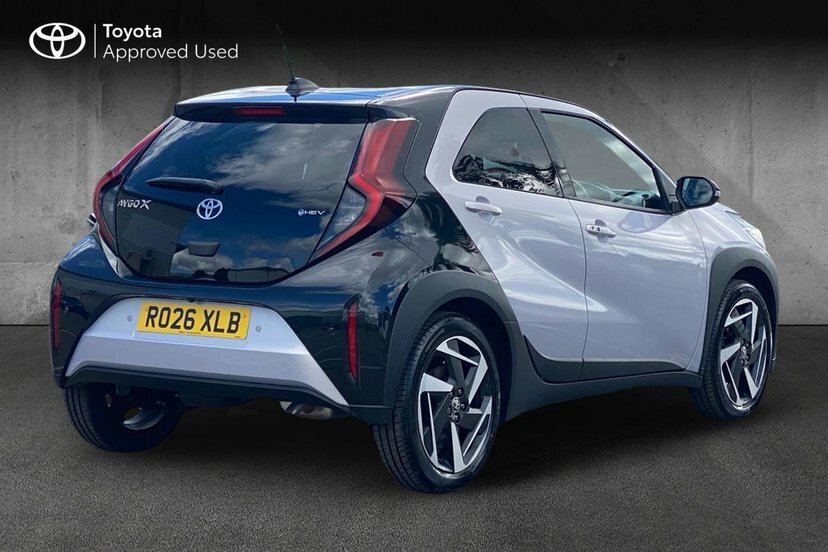 Toyota Aygo X 1.5H 49Kwh Design Hatchback Hybrid Cvt RO26XLB Silver #2