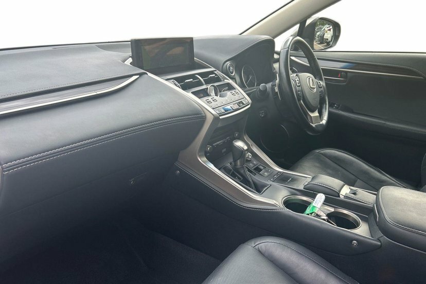 Lexus NX 2.5 300H Premier Suv Hybrid E-cvt 4Wd FG18OMD Grey #2
