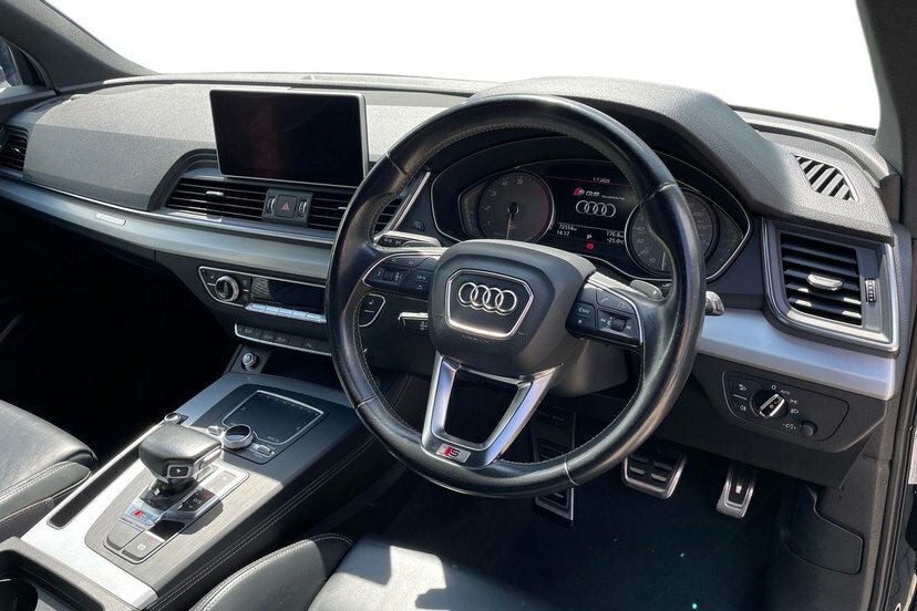 Audi SQ5 3.0 Tfsi V6 Suv Tiptronic Quattro 354 Black #6