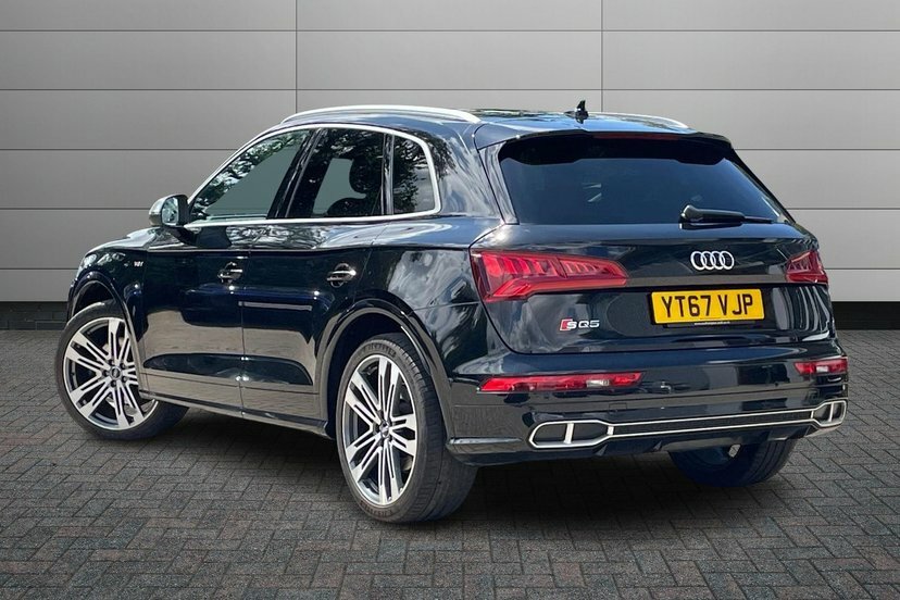 Audi SQ5 3.0 Tfsi V6 Suv Tiptronic Quattro 354 Black #3